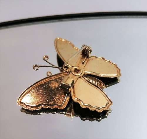 Beautiful Vintage Red Color Enamel Butterfly Brooch