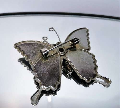Beautiful Vintage Multi Color Enamel Butterfly Brooch