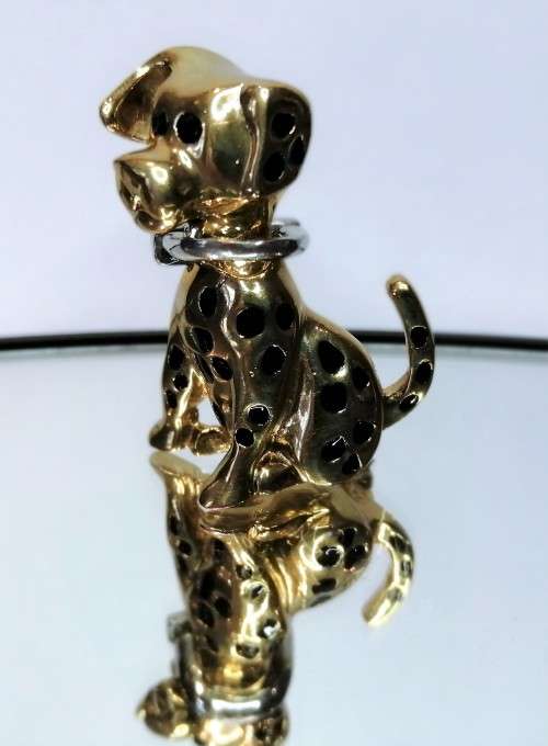Beautiful Vintage Dog with Silver Collar Pin
