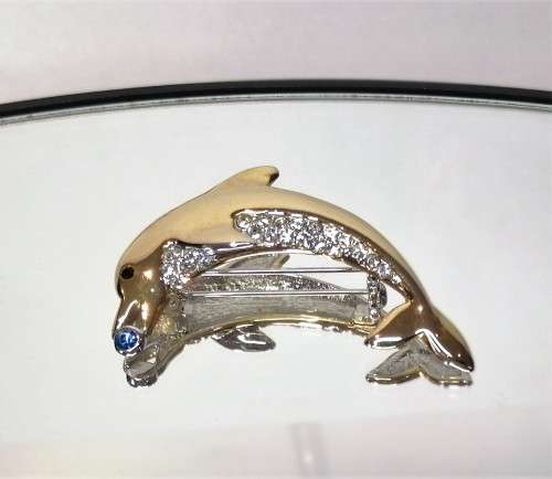 Beautiful Vintage Gold and Crystal Dolphin Brooch