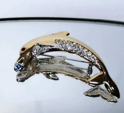 Beautiful Vintage Gold and Crystal Dolphin Brooch