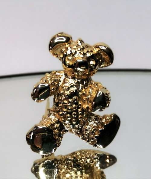 Beautiful Vintage Gold Teddy Bear Brooch #