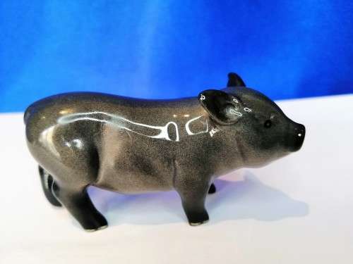 Rare Royal Doulton Vietnamese Pot Bellied Piglet Figurine DA213 #