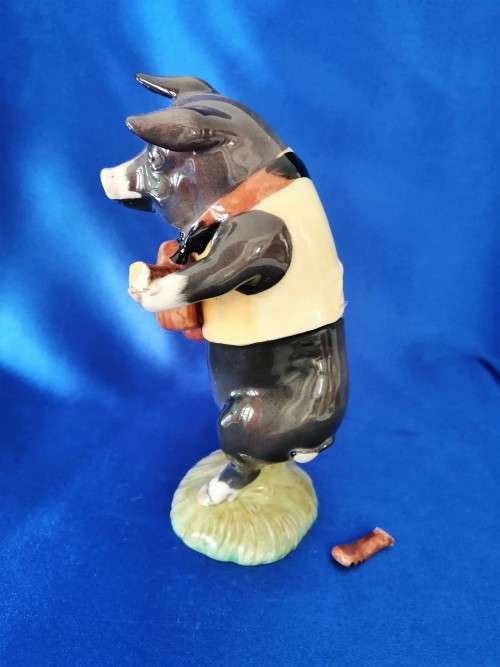 Beswick Pig Prom Christopher The Guitar Player Figurine Model PP9