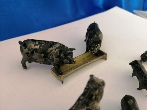 Britains J.Hill and Co Farm Pigs Feeding and Dog