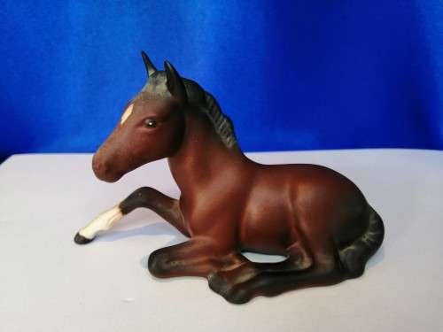 Beswick England Sitting Foal Matt Horse Figurine
