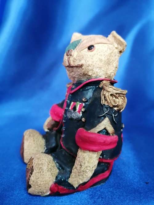 Peter Fagan Colourbox Teddy Bear Captain Arthur Crown Scotland #