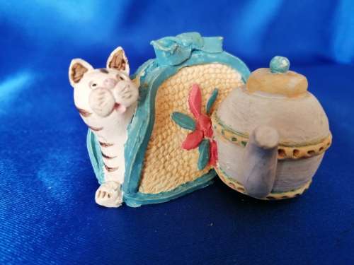 Peter Fagan Colourbox Teddy Cat T-Pot Scotland #