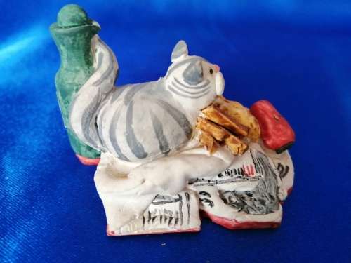 Peter Fagan Colourbox Teddy Cat Bottle Scotland #