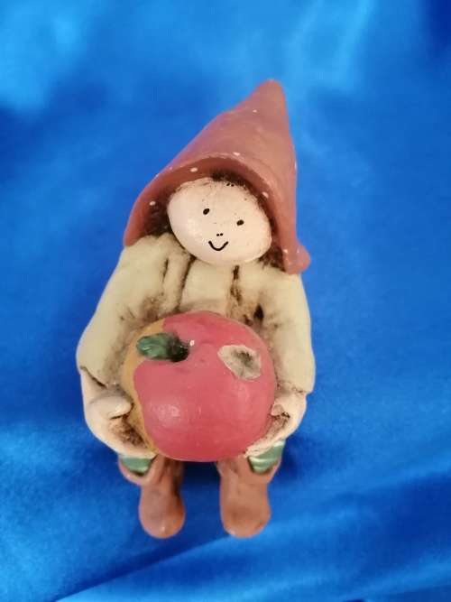 Peter Fagan Colourbox Teddy Little People Apple Scotland #