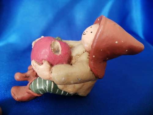 Peter Fagan Colourbox Teddy Little People Apple Scotland #