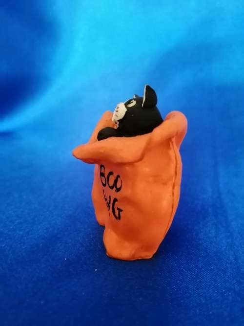 Peter Fagan Colourbox Cat BOO! Scotland