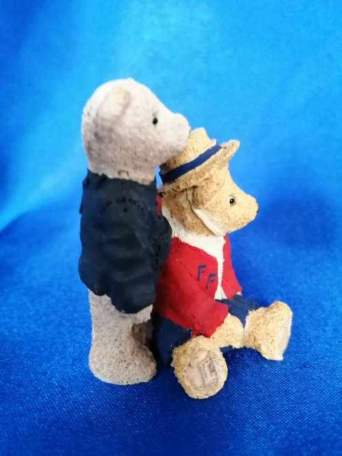 Peter Fagan Colourbox Peter and FrancesTeddy Bear Scotland