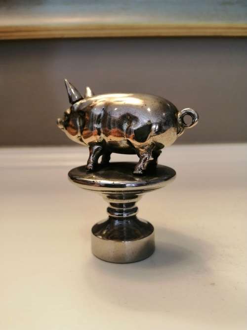 Victorian c1870 Novelty Silver Plated and Brass Pig Bottle / Decanter Stopper
