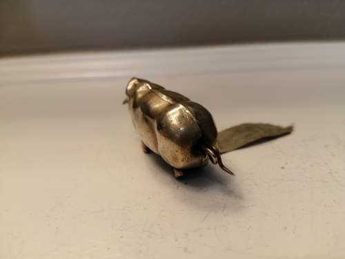 Rare ANTIQUE c1800`s  PIG with CLOVER in MOUTH TAPE MEASURE VICTORIAN