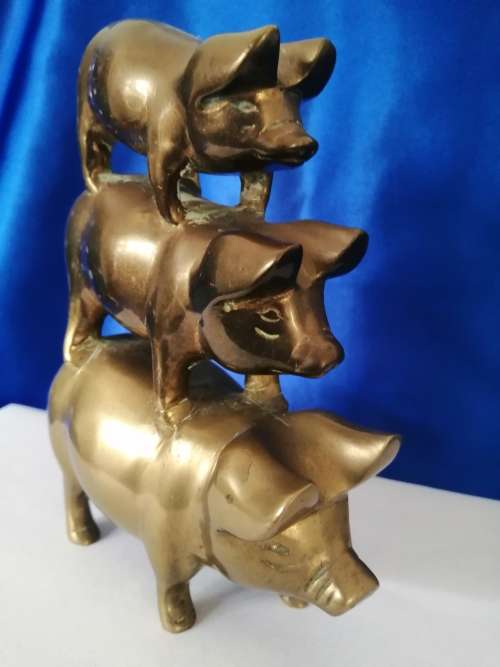 Heavy Brass Stack of Pigs Door stop #