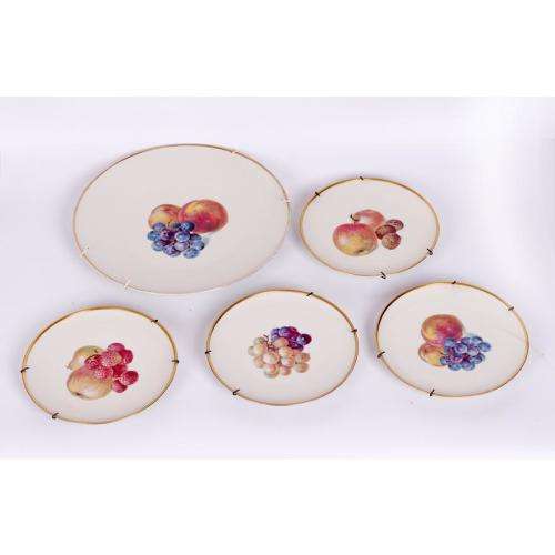 SET OF ROSENTHAL THOMAS FRUIT PLATES