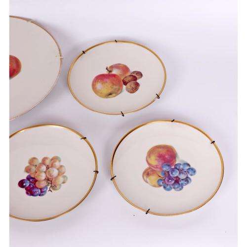 SET OF ROSENTHAL THOMAS FRUIT PLATES