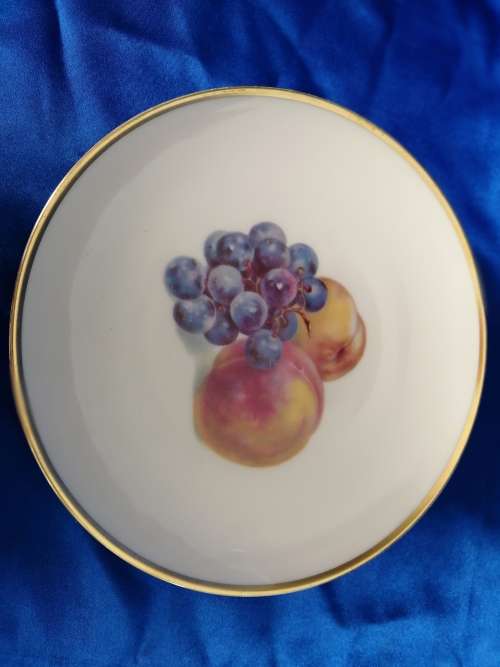 SET OF ROSENTHAL THOMAS FRUIT PLATES