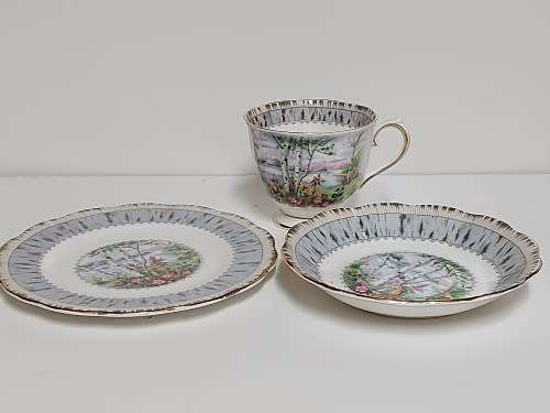 STUNNING ROYAL ALBERT SILVER BIRCH BONE CHINA TEA TRIO