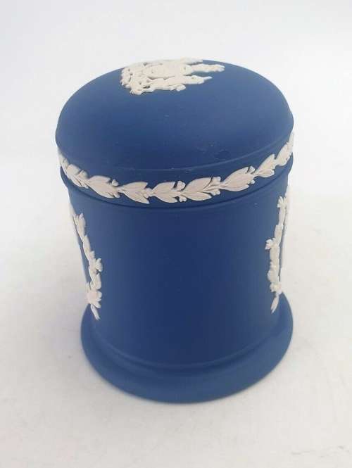 Wedgwood Dark Blue Jasperware Queen Elizabeth II Silver Jubilee Candy Jar Pot