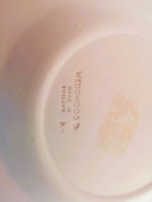 Wedgwood Pink Jasper  Round Dish Plate