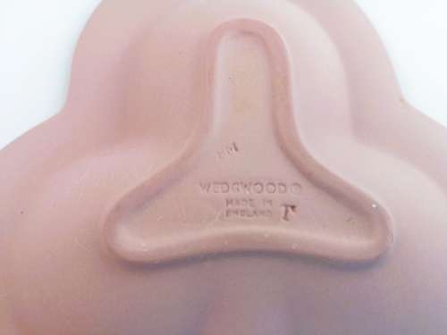 Wedgwood Pink Jasper Clover Dish Plate