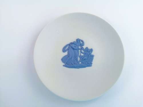 Wedgwood White Jasper with Blue Round Plate