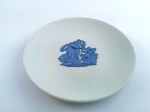 Wedgwood White Jasper with Blue Round Plate