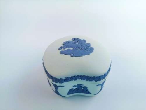 Wedgwood Jasperware Blue on White Kidney Trinket Box Aurora and Chariot Bean BOX