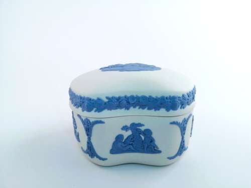 Wedgwood Jasperware Blue on White Kidney Trinket Box Aurora and Chariot Bean BOX