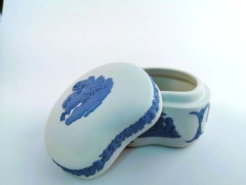 Wedgwood Jasperware Blue on White Kidney Trinket Box Aurora and Chariot Bean BOX
