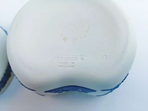Wedgwood Jasperware Blue on White Kidney Trinket Box Aurora and Chariot Bean BOX