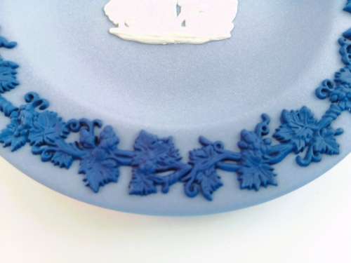 Wedgwood Blue Jasperware Tricolour Plate Dish - Dark Blue and White Classical Cameo