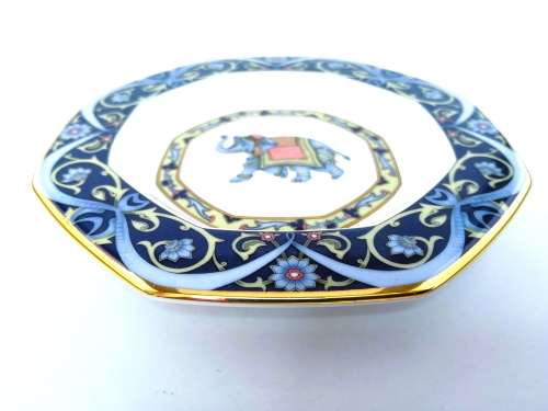 WEDGWOOD Blue Elephant Octagonal Tray