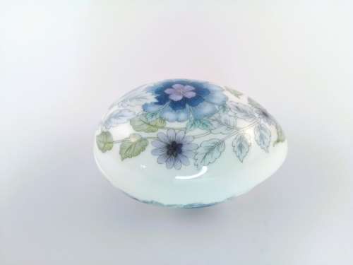 Wedgwood Clementine Egg Trinket Box  #