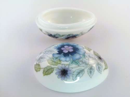 Wedgwood Clementine Egg Trinket Box  #