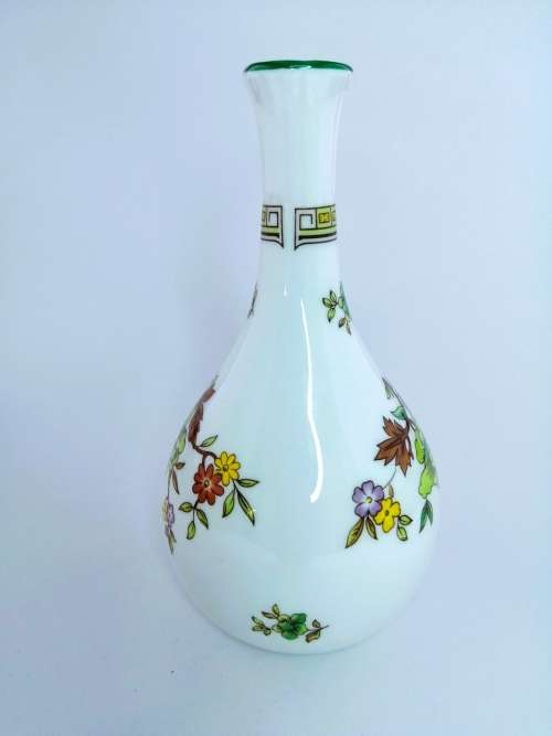 Wedgwood Tamarisk Tall Bud Vase