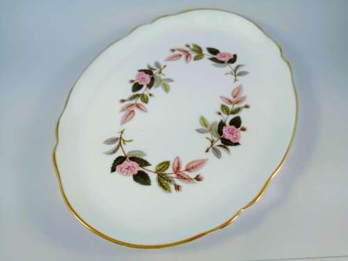 Wedgwood Hathaway Rose Oval Serving Plate  #