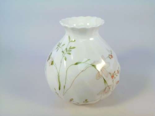 Wedgwood Champion Fluted Sweet Vase Stunning *