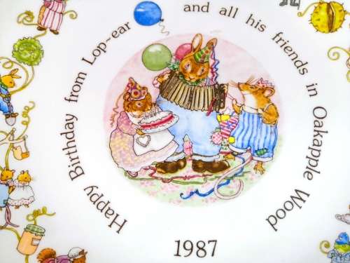 Wedgwood Happy Birthday 1987 Plate Lop-ear Oakapple Wood