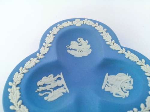 Vintage Wedgwood Jasper Blue Clover Dish  #