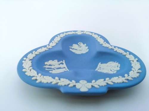 Vintage Wedgwood Jasper Blue Clover Dish  #