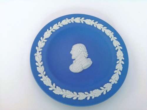WEDGWOOD BLUE JASPER ROUND TRAY #
