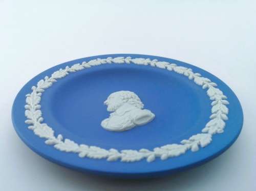 WEDGWOOD BLUE JASPER ROUND TRAY #