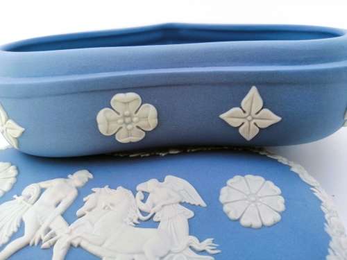 Vintage Wedgwood Blue Jasper Heart Shape trinket Pot  #