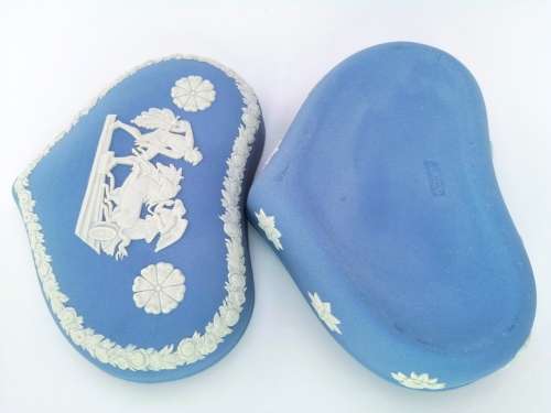 Vintage Wedgwood Blue Jasper Heart Shape trinket Pot  #