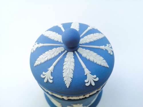 WEDGWOOD BLUE JASPER Large Lidded Pot