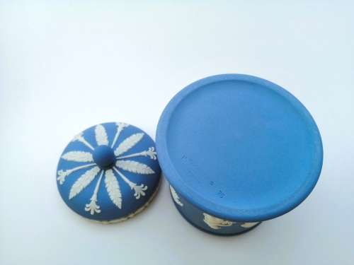 WEDGWOOD BLUE JASPER Large Lidded Pot
