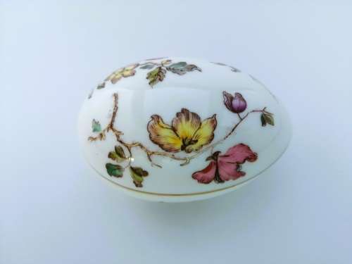 Wedgwood Hatherway Egg Trinket Box  #